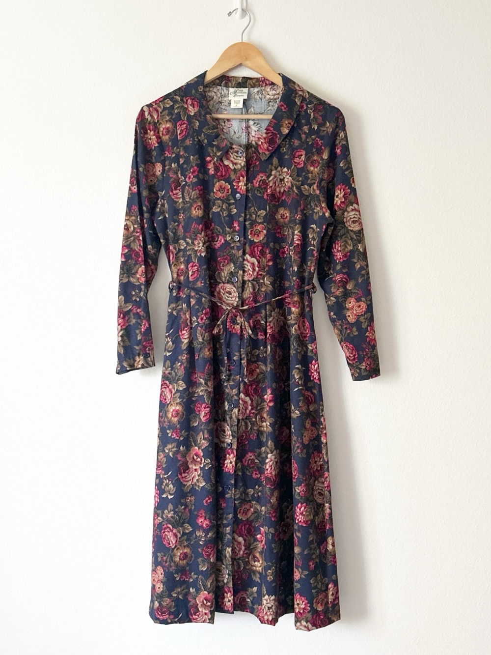Faith Mountain Vintage Floral midi dress